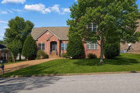2205 Maple Grove Lane Nashville TN 37211
