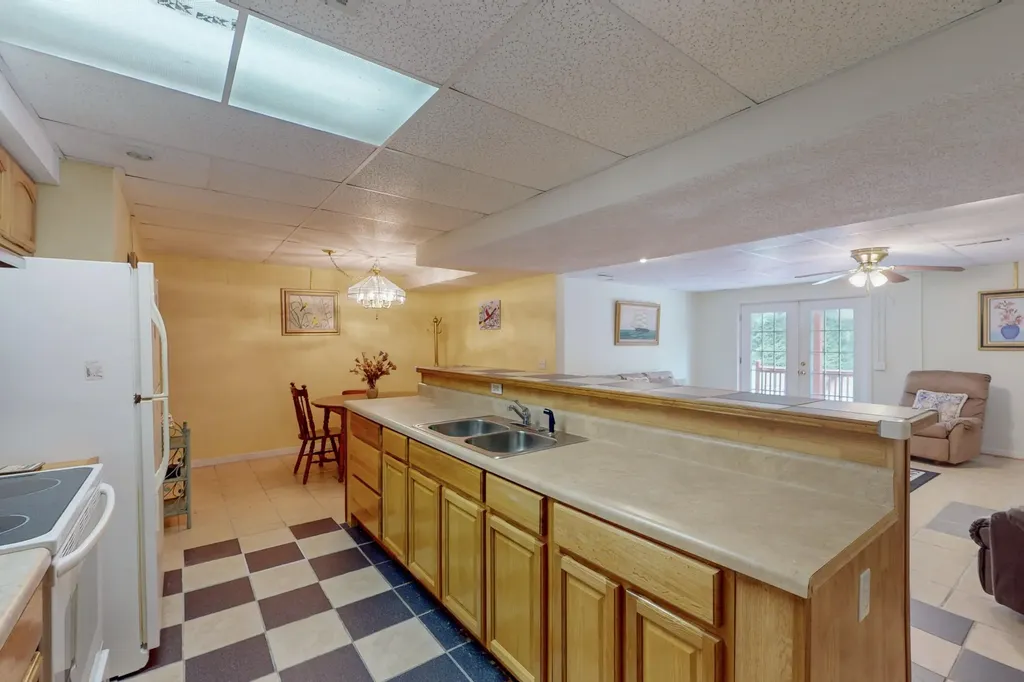 200 County Road 1150 Riceville TN 37370