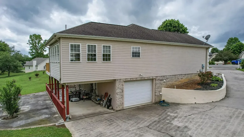 200 County Road 1150 Riceville TN 37370