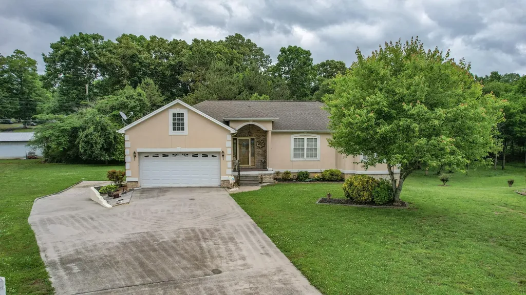 200 County Road 1150 Riceville TN 37370