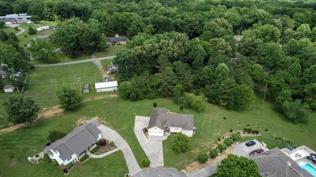 200 County Road 1150 Riceville TN 37370