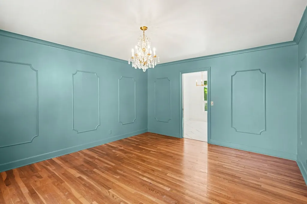 5106 Hillsboro Pike Nashville TN 37215