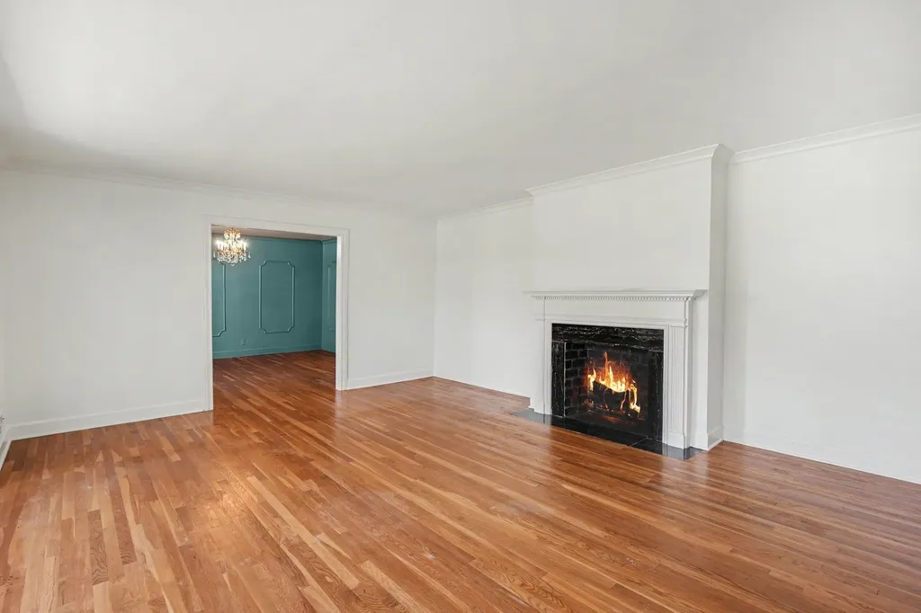 5106 Hillsboro Pike Nashville TN 37215