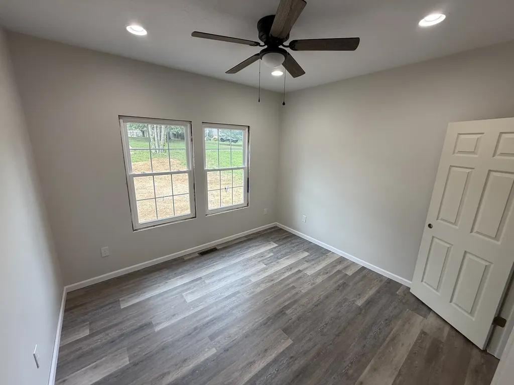103 Lab Drive Buchanan TN 38222