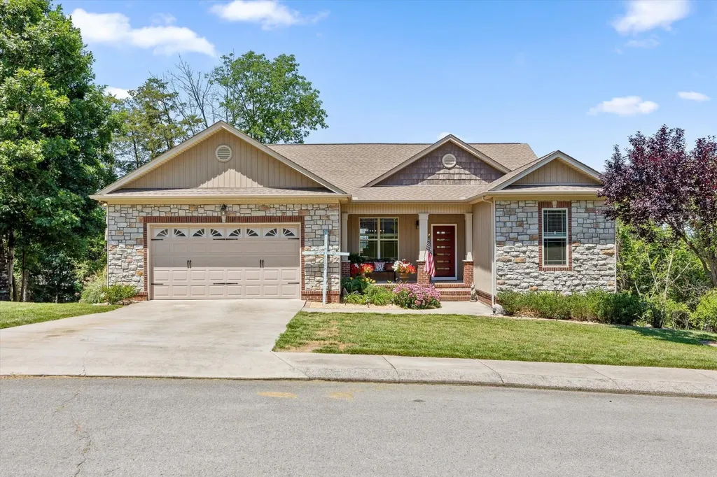 9083 Sunridge Drive Ooltewah TN 37363