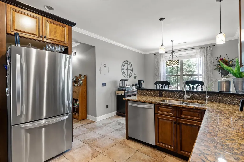 9083 Sunridge Drive Ooltewah TN 37363