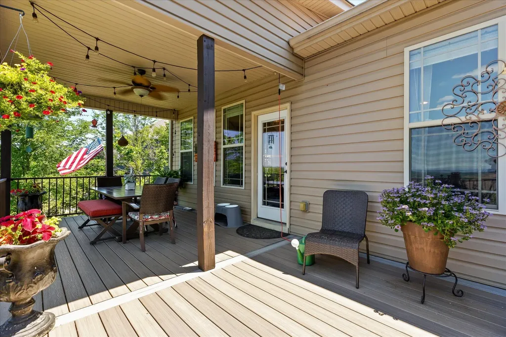 9083 Sunridge Drive Ooltewah TN 37363