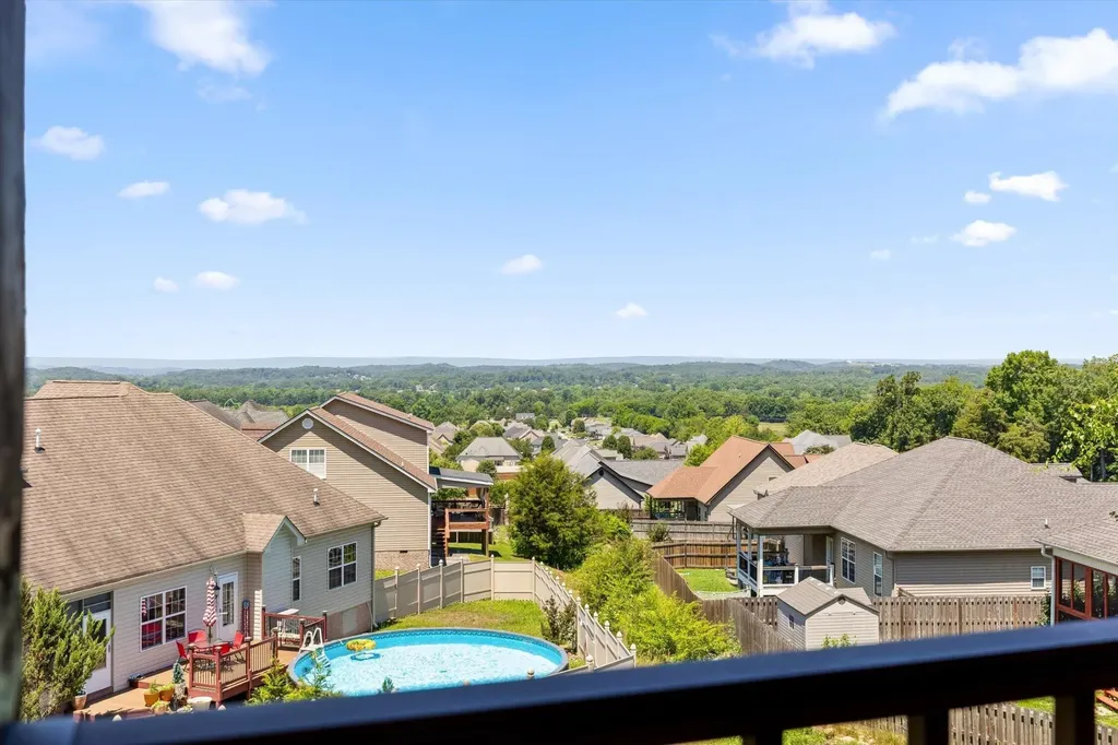 9083 Sunridge Drive Ooltewah TN 37363