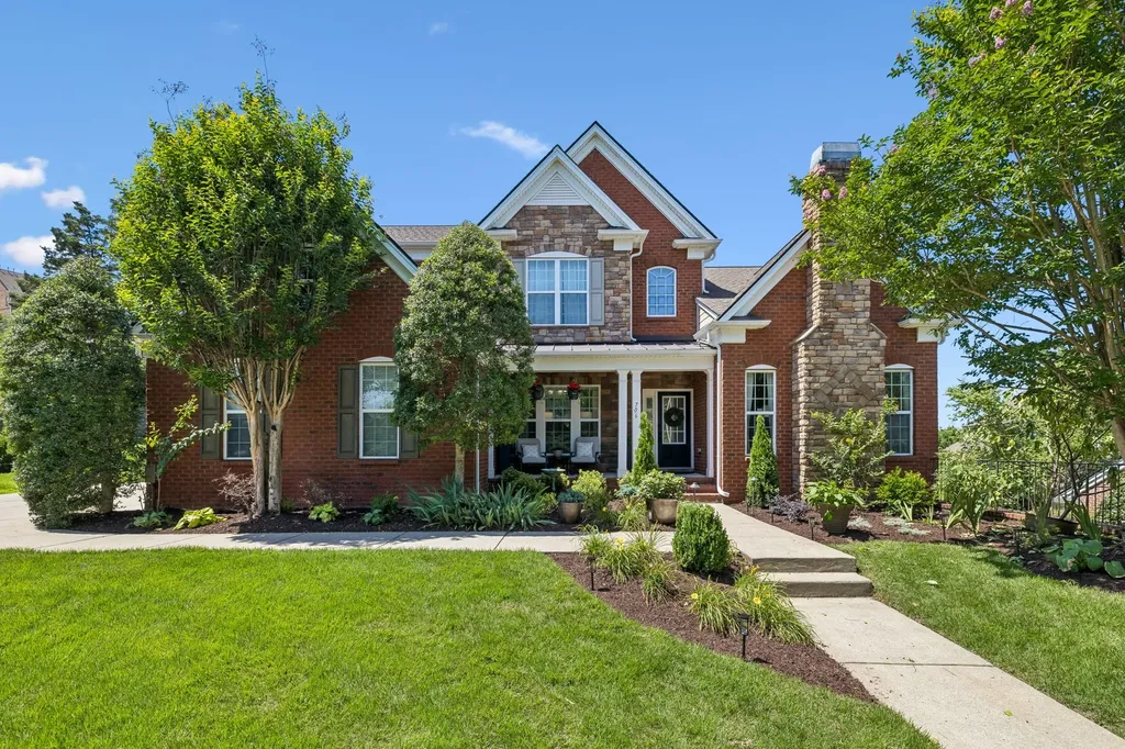 706 Pennines Circle Brentwood TN 37027