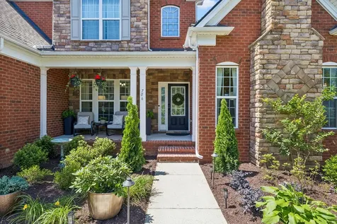 706 Pennines Circle Brentwood TN 37027