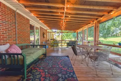 109 Morgan Street Lynchburg TN 37352