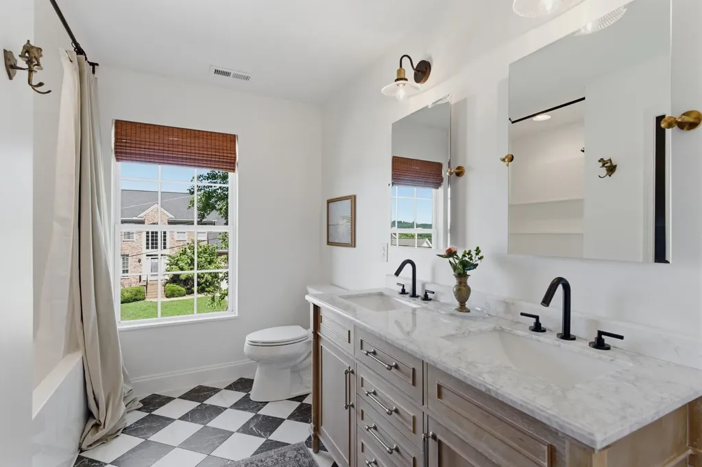 1605 Braebury Circle Nashville TN 37211