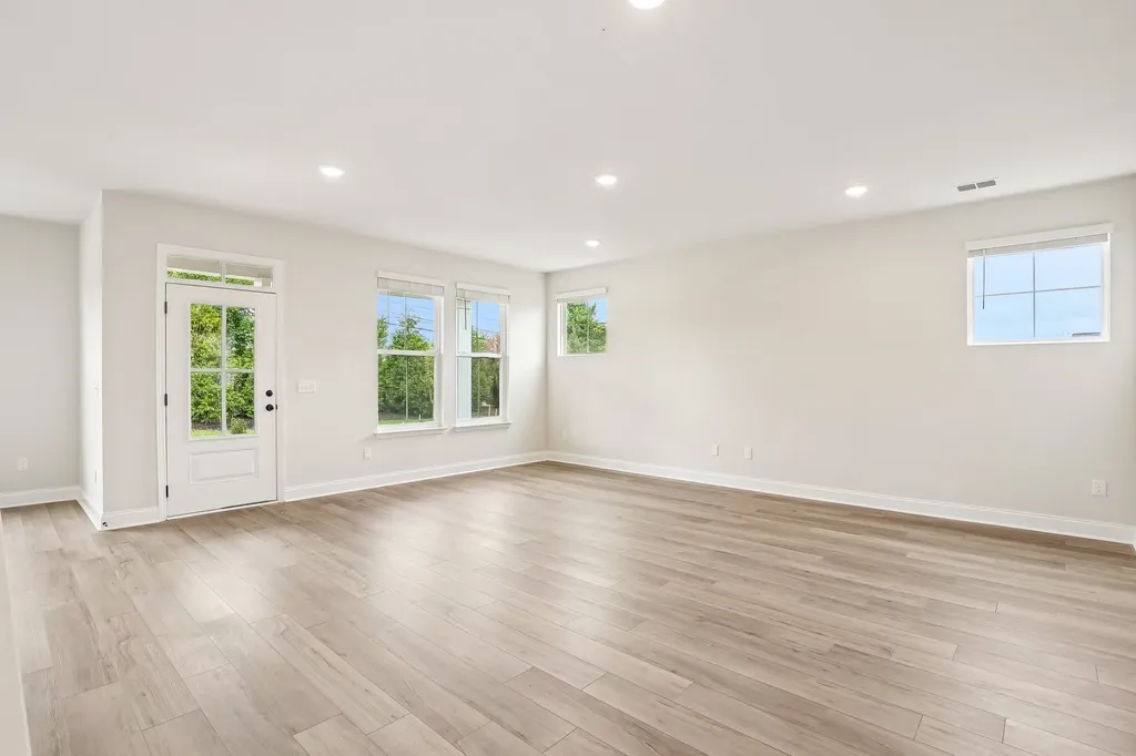 2705 Wilkinson Pike Murfreesboro TN 37129
