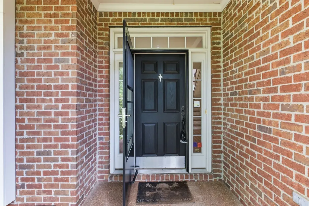 4131 Lealand Lane Nashville TN 37204