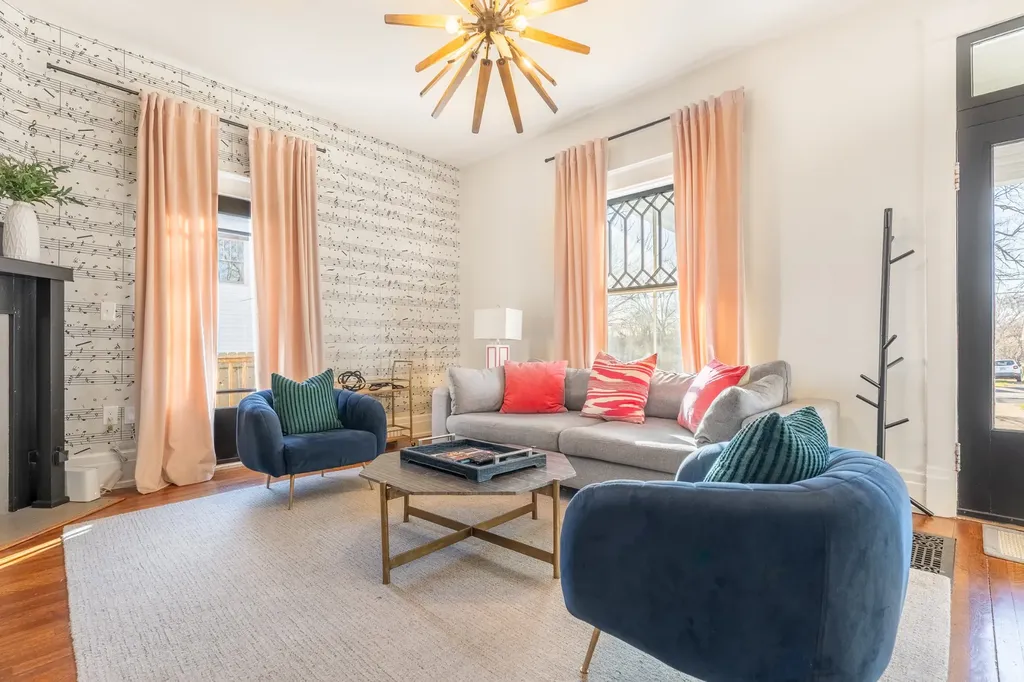 2116 Elliott Avenue Nashville TN 37204