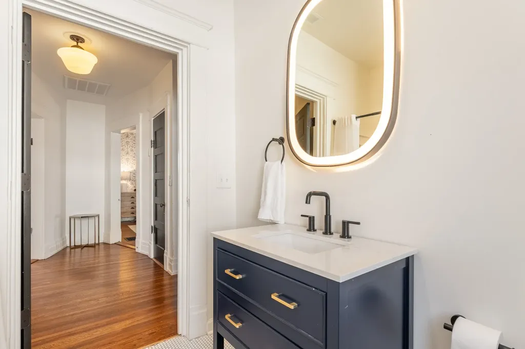2116 Elliott Avenue Nashville TN 37204