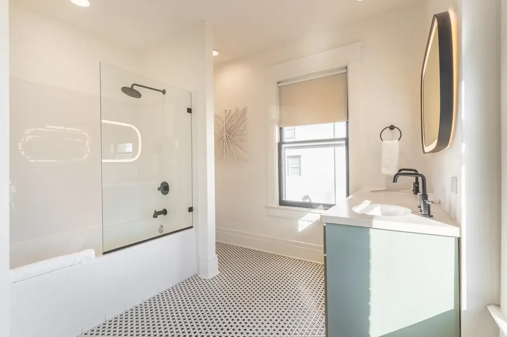 2116 Elliott Avenue Nashville TN 37204