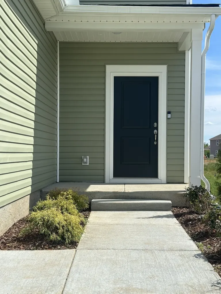 3251 Barrel Oak Pass Columbia TN 38401