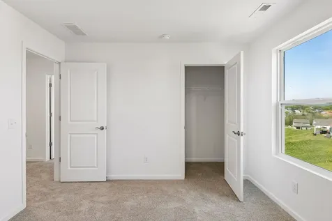 3251 Barrel Oak Pass Columbia TN 38401