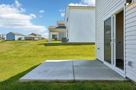 3251 Barrel Oak Pass Columbia TN 38401