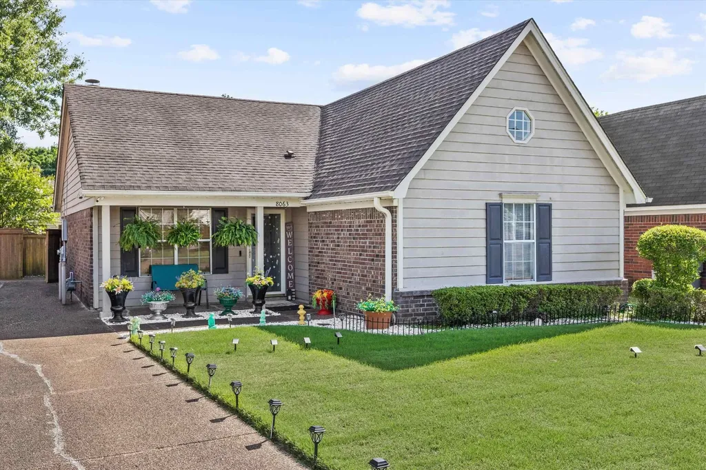 8063 German Creek Drive Cordova TN 38018