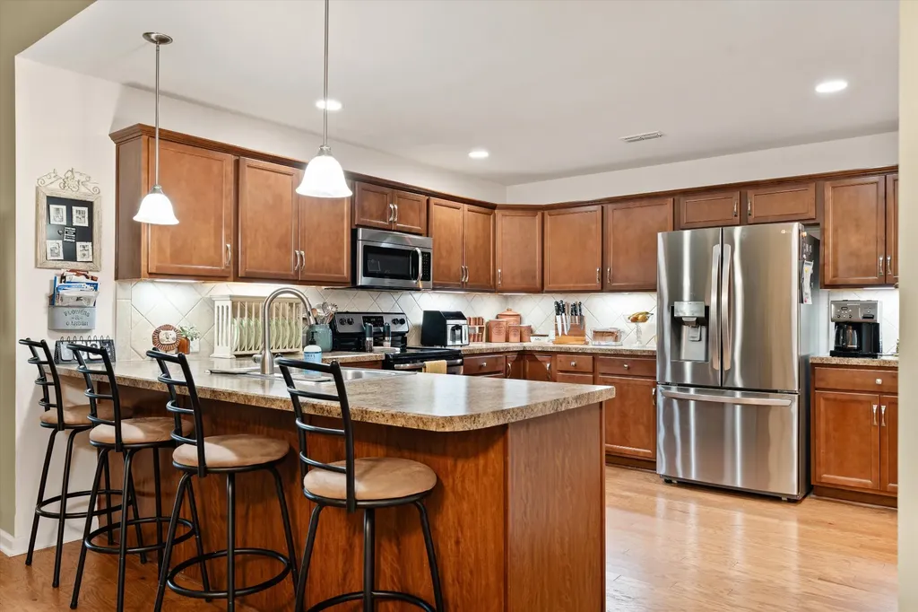 395 Devon Chase Hill Gallatin TN 37066