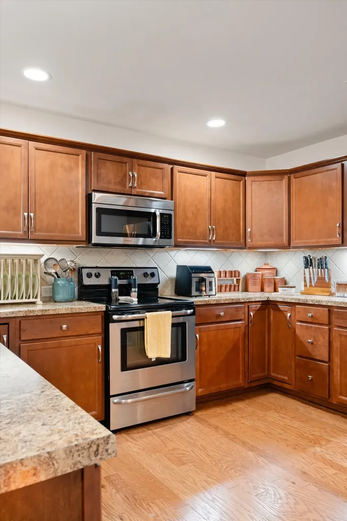 395 Devon Chase Hill Gallatin TN 37066
