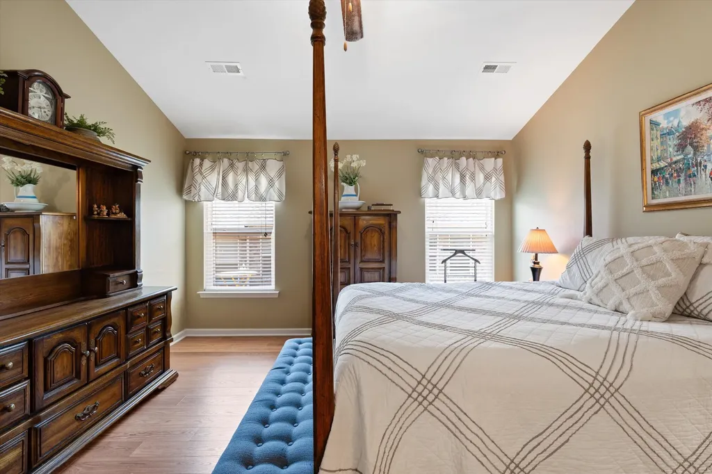 395 Devon Chase Hill Gallatin TN 37066