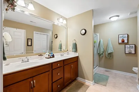 395 Devon Chase Hill Gallatin TN 37066