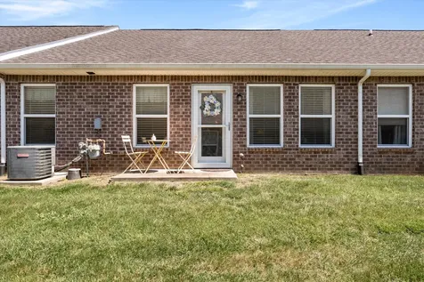395 Devon Chase Hill Gallatin TN 37066