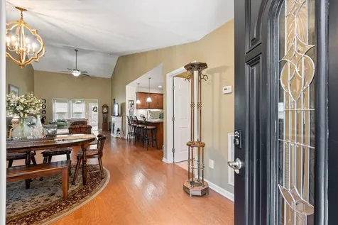 395 Devon Chase Hill Gallatin TN 37066