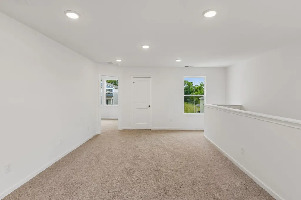 3282 Barrel Oak Pass Columbia TN 38401