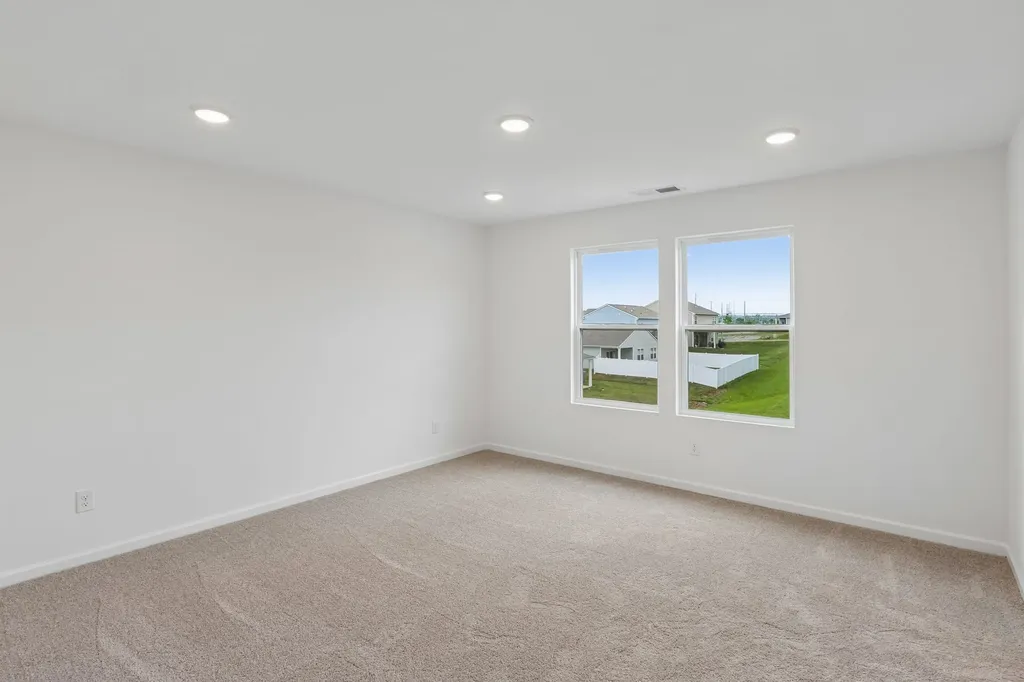 3282 Barrel Oak Pass Columbia TN 38401