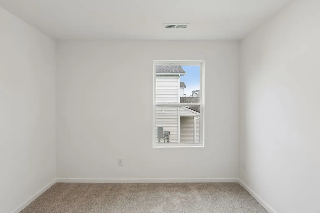 3282 Barrel Oak Pass Columbia TN 38401