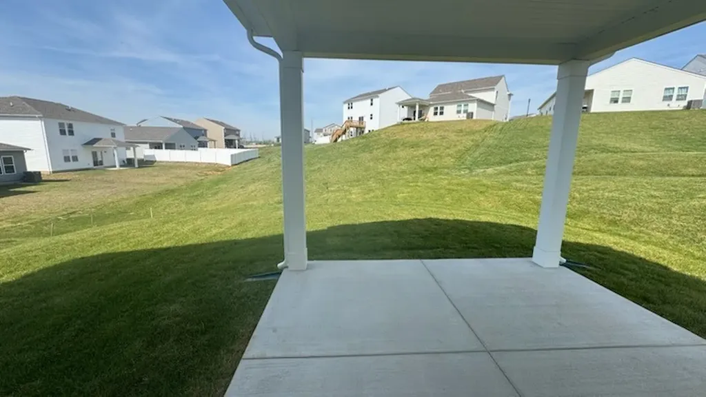3282 Barrel Oak Pass Columbia TN 38401