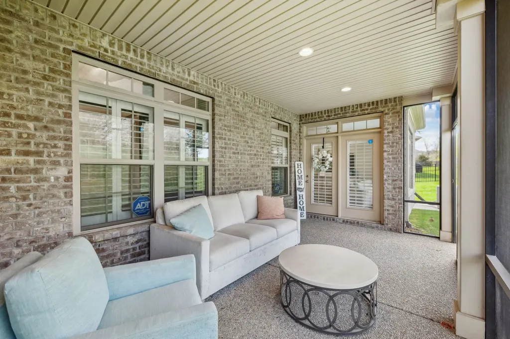1064 Callaway Drive Lebanon TN 37087