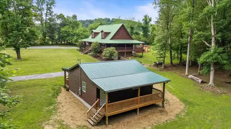 927 Casey Road Trenton GA 30752