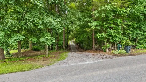 927 Casey Road Trenton GA 30752