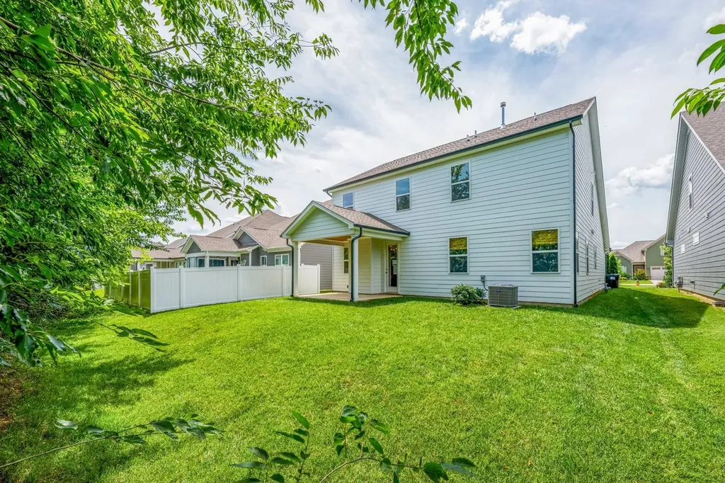 5051 Bridgemore Boulevard Murfreesboro TN 37129