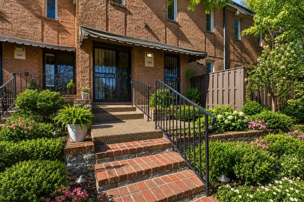 638 Timber Lane Nashville TN 37215