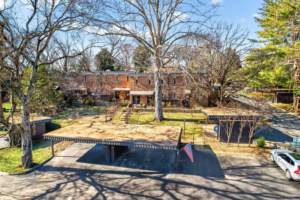 638 Timber Lane Nashville TN 37215