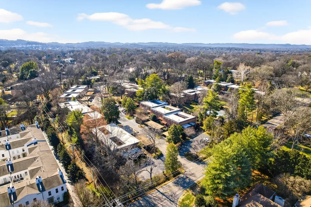 638 Timber Lane Nashville TN 37215