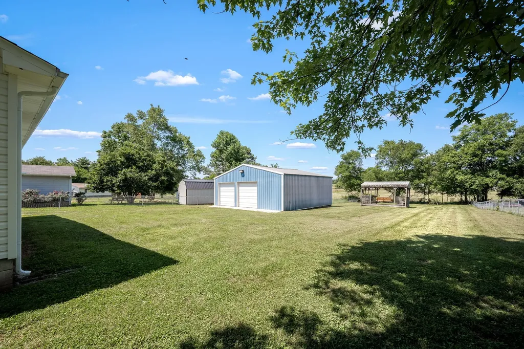 636 Warner Bridge Road Shelbyville TN 37160