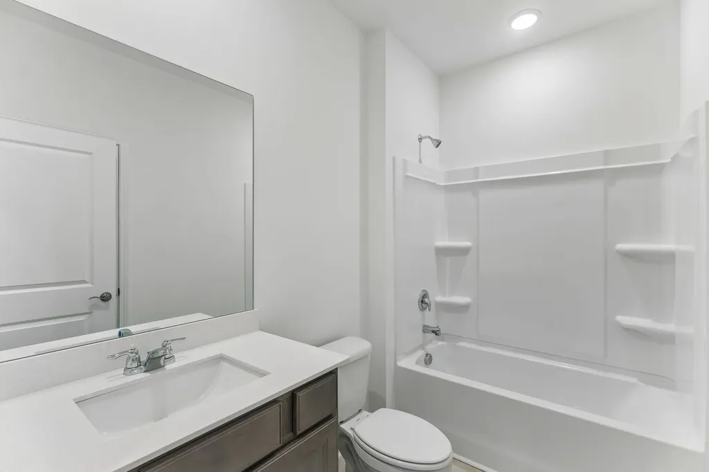 3280 Barrel Oak Pass Columbia TN 38401