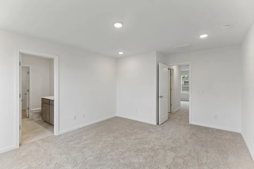 3280 Barrel Oak Pass Columbia TN 38401