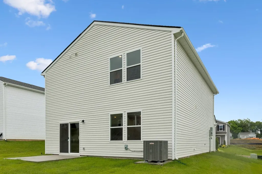 3280 Barrel Oak Pass Columbia TN 38401
