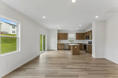 3280 Barrel Oak Pass Columbia TN 38401