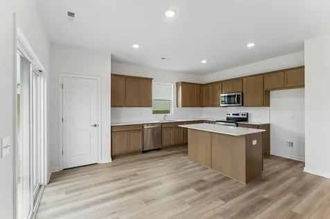 3280 Barrel Oak Pass Columbia TN 38401
