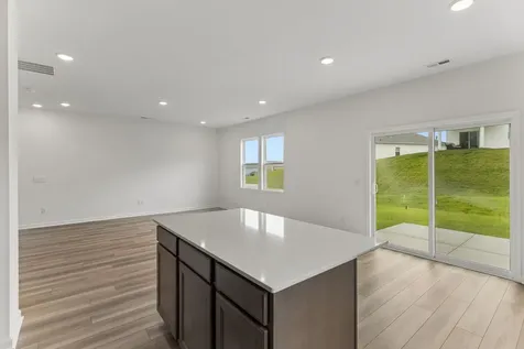 3280 Barrel Oak Pass Columbia TN 38401
