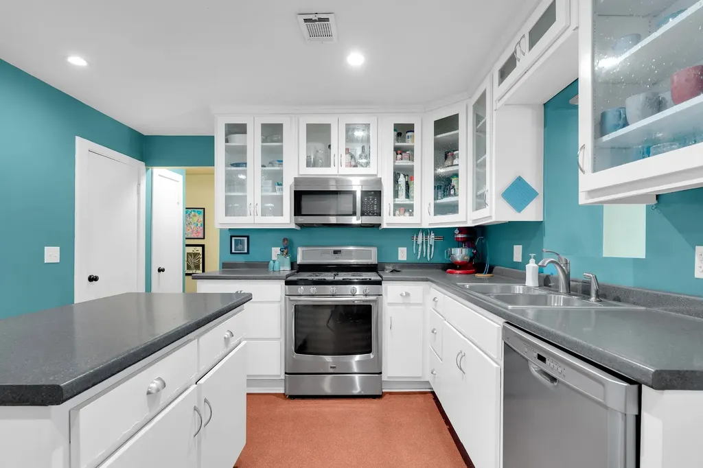 1004 Forrest Drive Tullahoma TN 37388